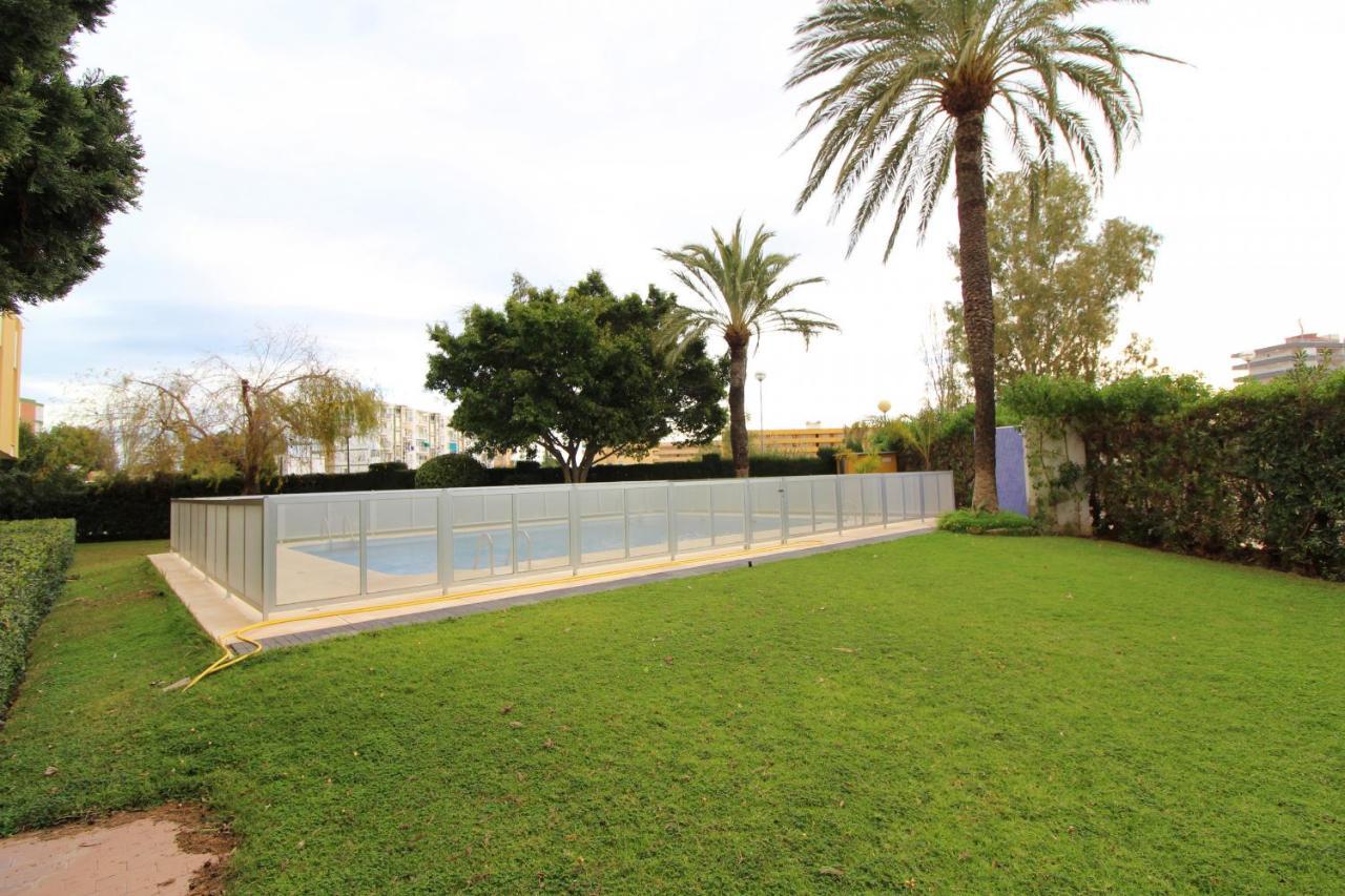 Global Properties, Apartamento En Urbanizacion Brezo Nova Canet Valencia Exterior photo
